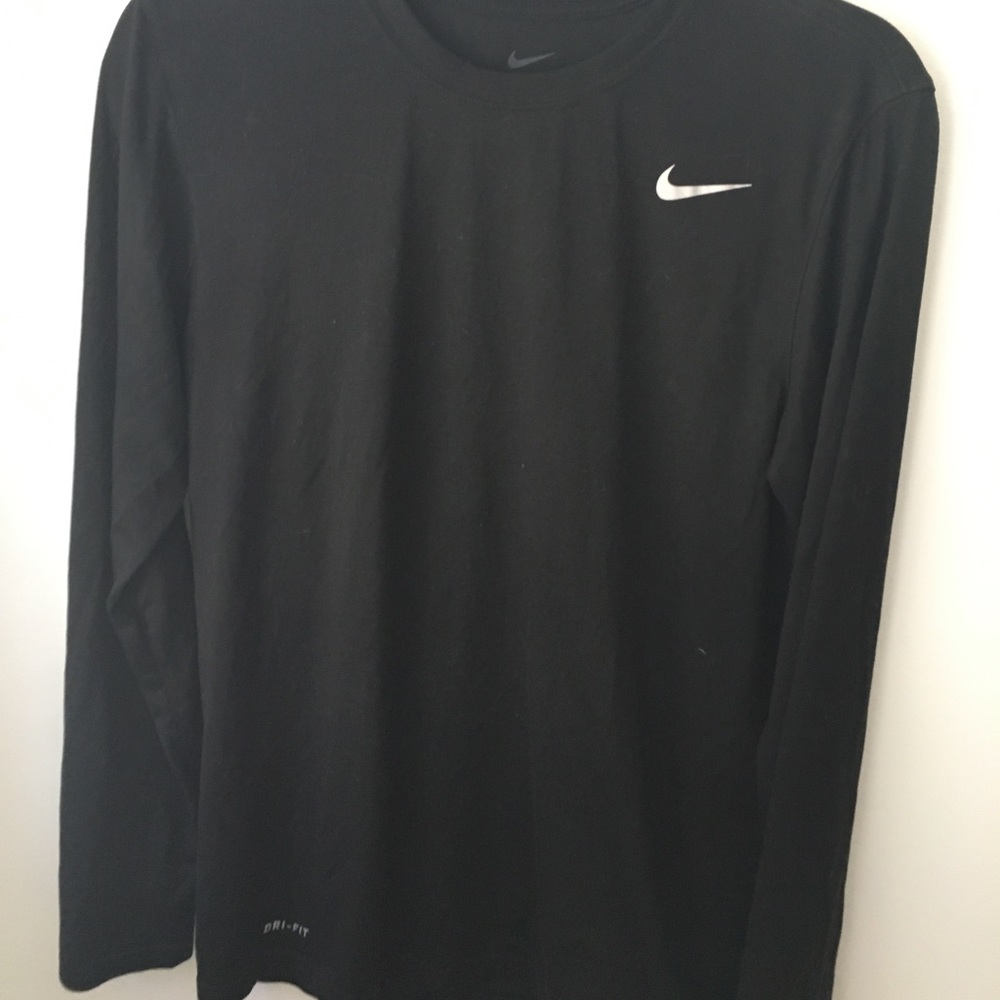 NIKE long sleeve tee black